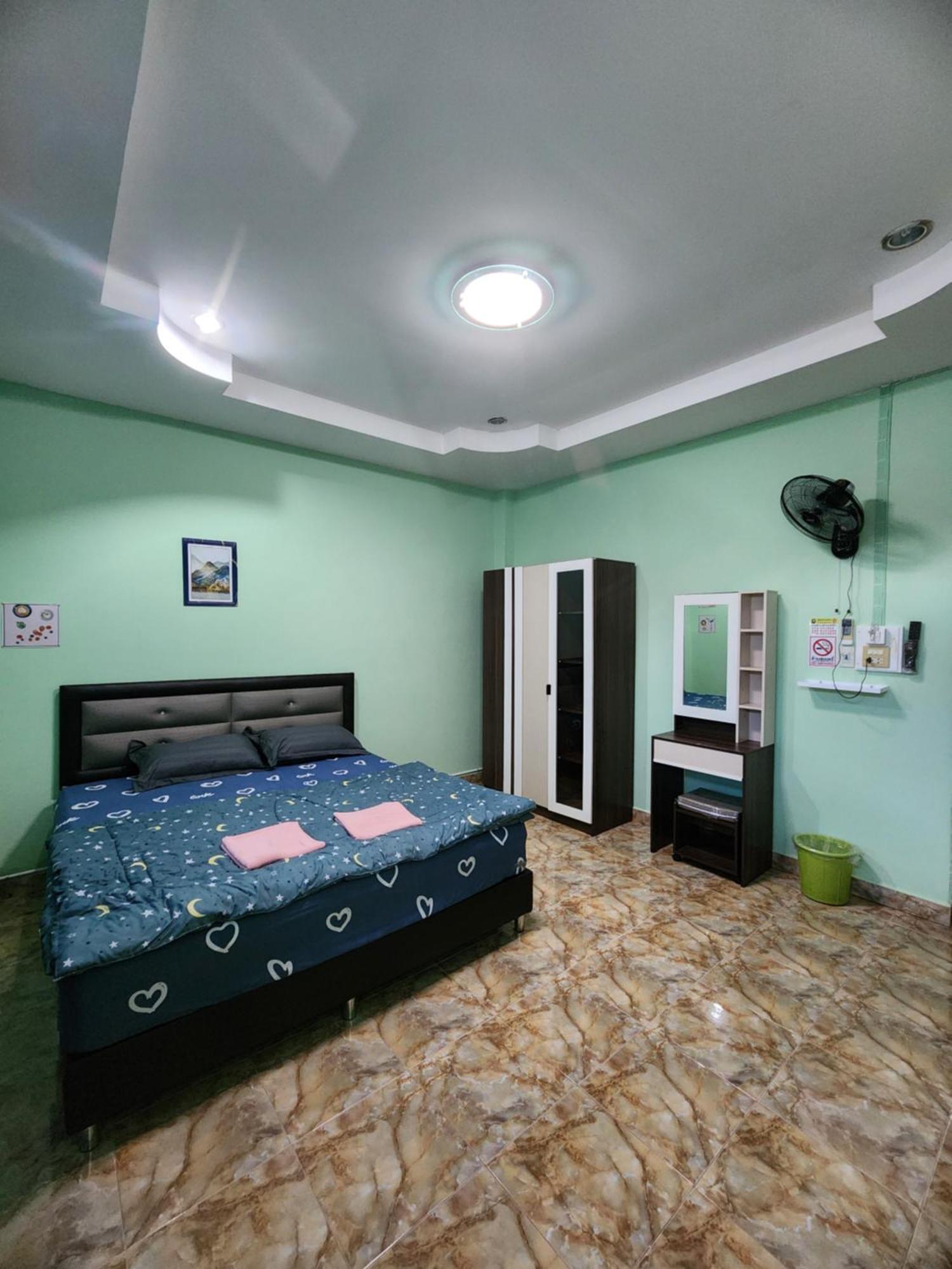 Saamsaao Homestay Betong - 4 Bedroom House Ngoại thất bức ảnh